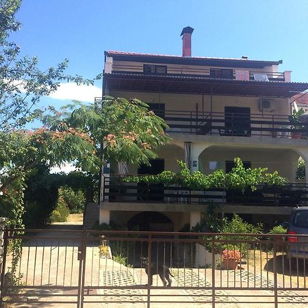 Apartments Radulovic Biograd Na Moru Ngoại thất bức ảnh
