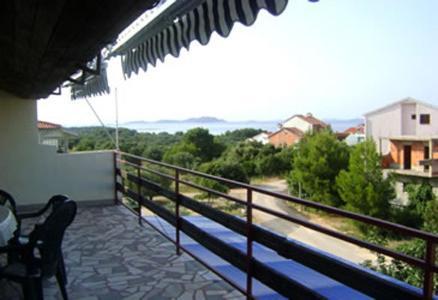 Apartments Radulovic Biograd Na Moru Ngoại thất bức ảnh